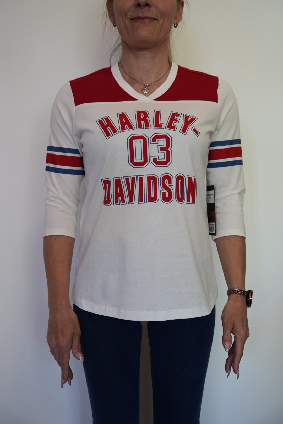 Damenlongsleeve "Essentials" V-Neck
